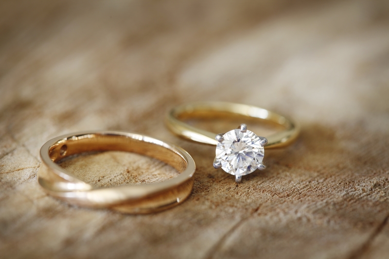 Mertropolitan Shuttle offers Wedding Transportation services
